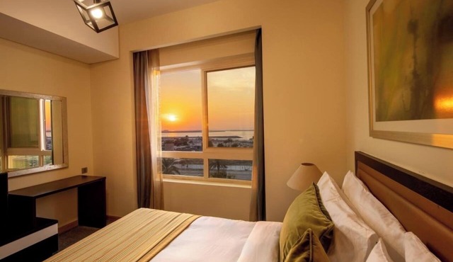 Premier 2 Bedroom Apartment Sea View Near Al Khan in Sharjah