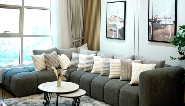 Premium 2BR Family Home - Modern Elegance near Ajman Beach & Free Parking in Ajman