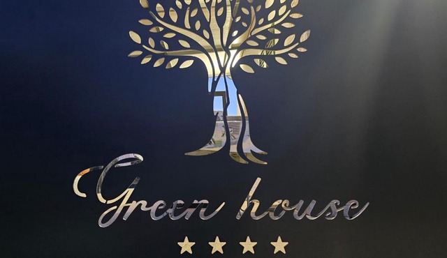 Robinson house "Green house"