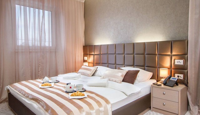 Royal Airport Hotel