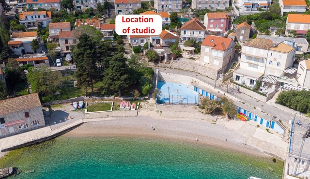 S2 - modern studio, just 50m from the beach