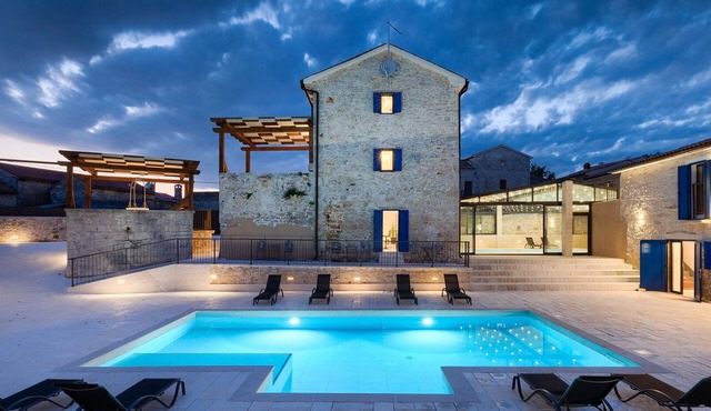 Sarini dvori by Villas Guide