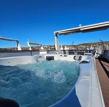 Sea Diva - luxury boathouse in Portorož