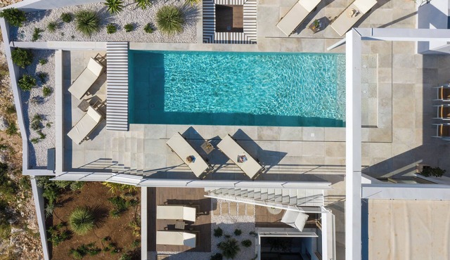 SEA VIEW VILLA WITH POOL - YOUR PRIVATE OASIS