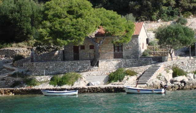 Seaside Cottage Bor in Gdinj