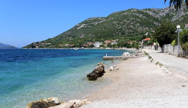 Seaside family friendly house with a swimming pool Viganj, Pelješac (K-10253)