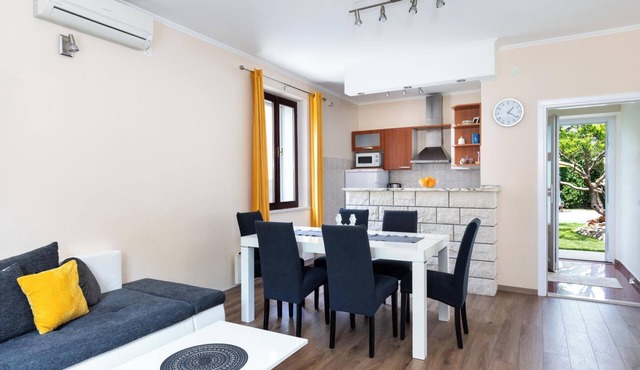 Sele - Two Bedroom Villa, Sleeps 4