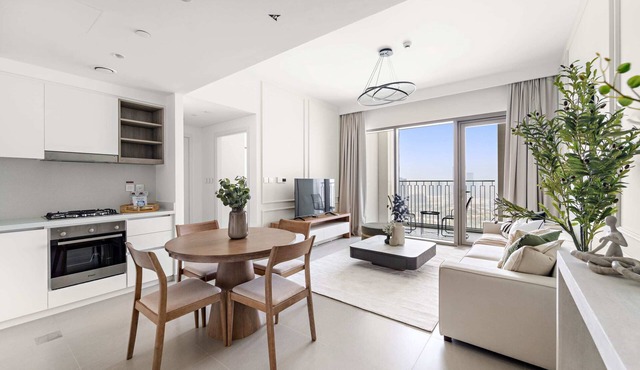 Silkhaus 1BR Downtown Views II | Downtown Elegance in Dubai