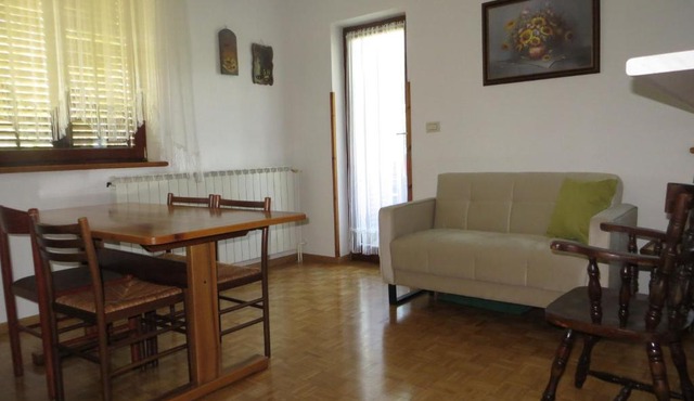 Sobe Orešje in Ajdovscina