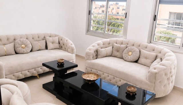 Spacious 3BR | Cool in Summer, Warm in Winter | AC Throughout | Cozy Family Stay in Amman