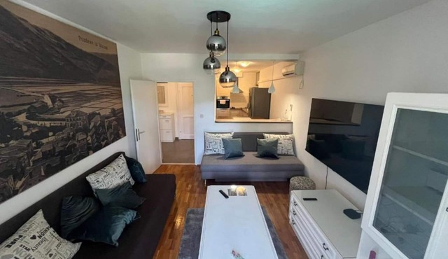 Ston Heritage Apartment With City View