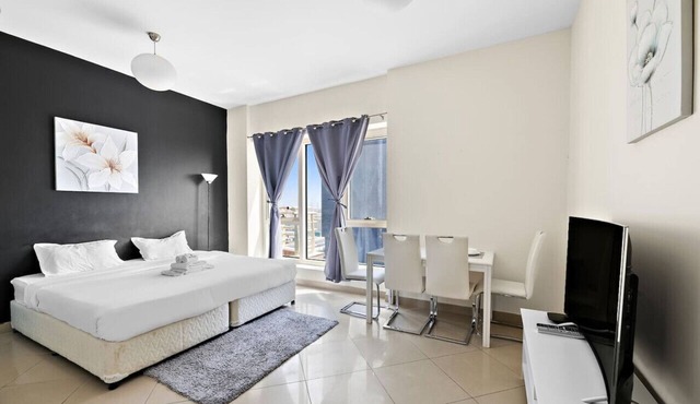 StoneTree - Icon 1 Studio - Cozy Apartment in Jumeirah Lake Towers