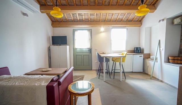 Studio Apartments Ad Finem Vilae