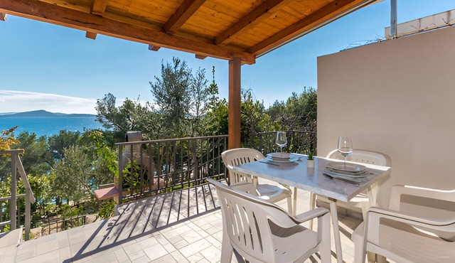 Studio flat near beach Drage, Biograd (AS-22187-a)