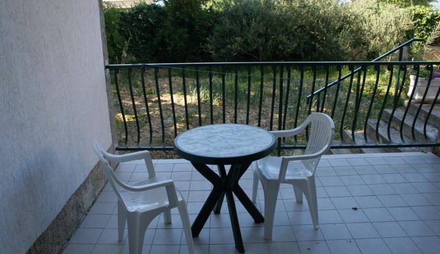 Studio flat near beach Duće, Omiš (AS-2746-a)