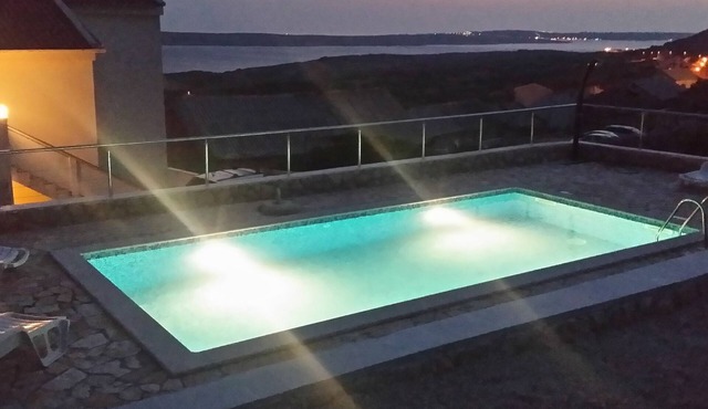 Studio flat with a swimming pool Zubovići, Pag (AS-9365-a)