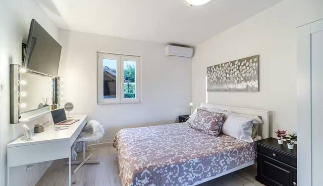 Studio flat with air-conditioning Milna, Brač (AS-27445-a) in Milna