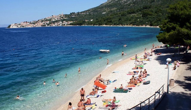 Studio flat with balcony and sea view Igrane, Makarska (AS-20014-a)