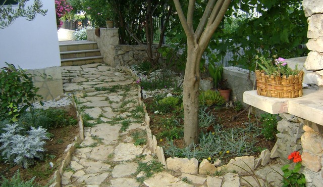 Studio flat with balcony and sea view Ljubač, Zadar (AS-14593-b)