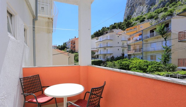 Studio flat with balcony Omiš (AS-2738-a) in Omis