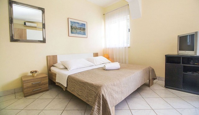 Studio flat with terrace Podstrana, Split (AS-10348-a) in Podstrana