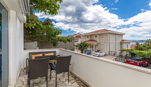 Studio flat with terrace and sea view Brela, Makarska (AS-22910-a)