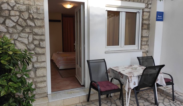Studio flat with terrace Selce, Crikvenica (AS-5550-d)