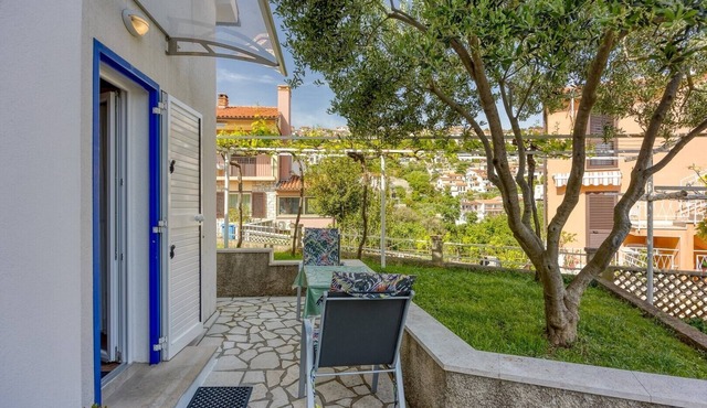 Studio for 2 persons only 200 m from the sea