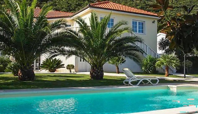 Stunning apartment in Trpanj with swimming pool in Trpanj