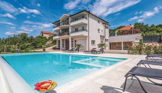 Stunning home in Glavina Donja in Glavina Donja