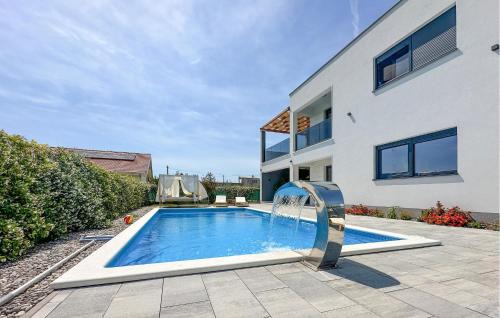 Stunning Home In Kastel Stari