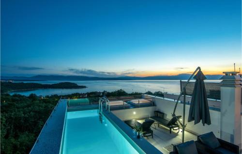 Stunning Home In Njivice