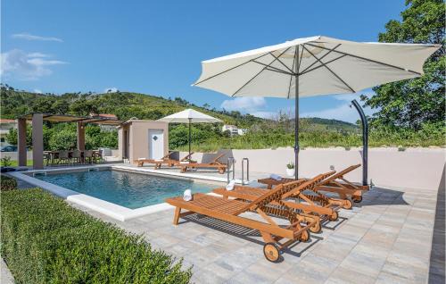 Stunning Home In Tugare in Tugare