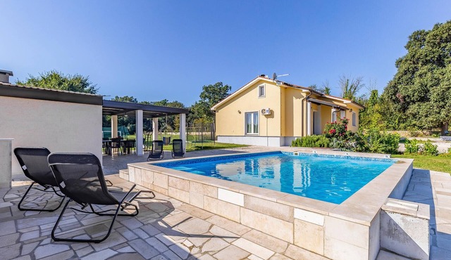 Stunning home in Valtura