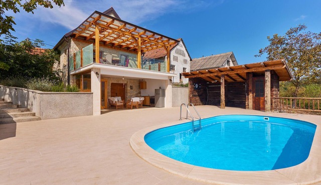 Stunning home in Visoko with sauna