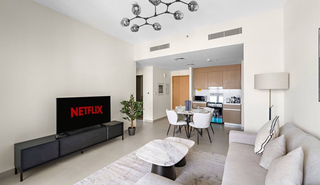 Stylish 1 BD Getaway in Dubai Creek Beach in Dubai