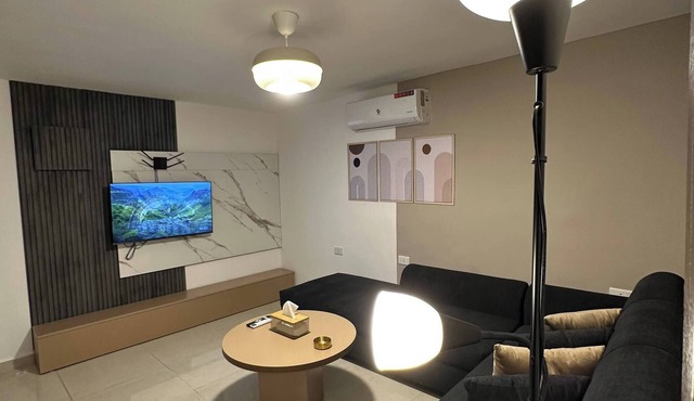 Stylish Luxe Apartment Fr in Amman