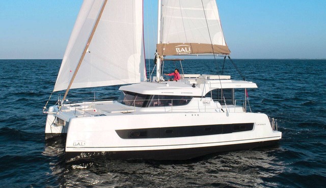 Sun-Kissed Sailing Adventure in Sibenik, Croatia