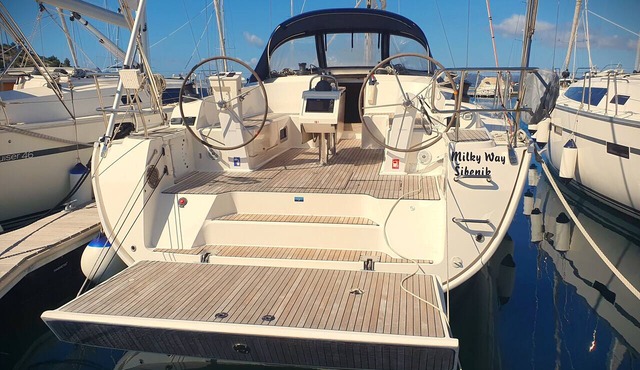 Sun-Kissed Sailing Adventure in Zadar, Croatia in Drage