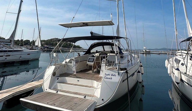 Sun-Kissed Sailing Adventure in Zadar, Croatia in Drage