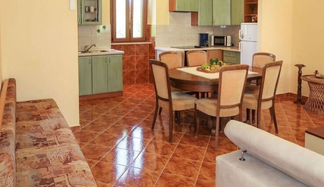Surrounded by nature and greenery villa for 12 people, near the town of Rabac in Labin