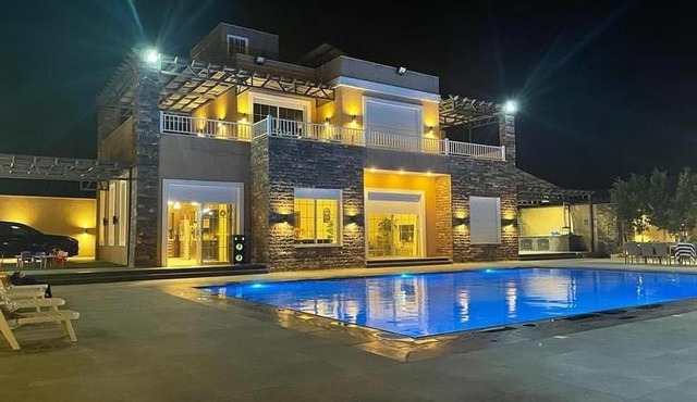 Taj Villa 1 deadsea - Entire Villa with sea view in Sowayma