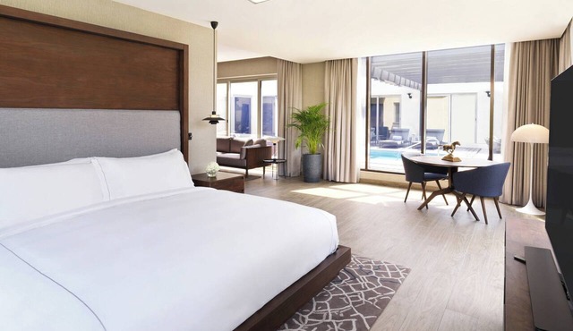 The Ritz-Carlton Abu Dhabi, Grand Canal in Abu Dhabi