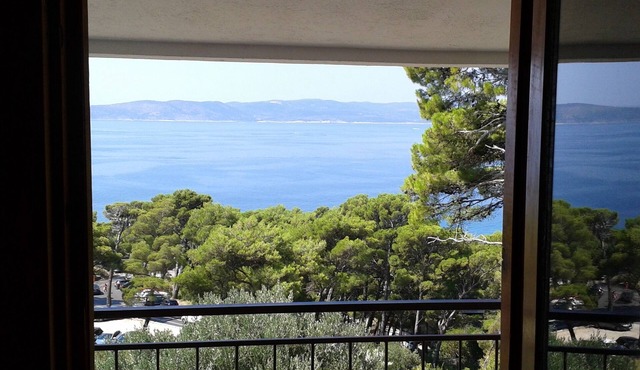 Three bedroom apartment with terrace and sea view Brela, Makarska (A-20007-a)