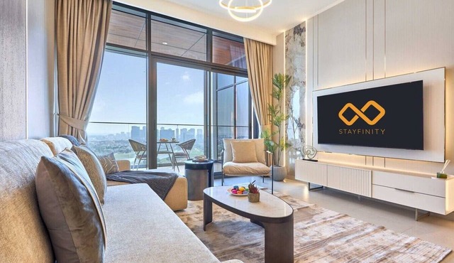 Top Floor 2BR | Golf View | Vista Sports City in Dubai