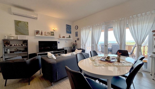 Two bedroom apartment with terrace and sea view Lukoran, Ugljan (A-24366-a) in Lukoran