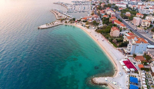 Two bedroom apartment with terrace and sea view Podstrana, Split (A-4859-b) in Podstrana