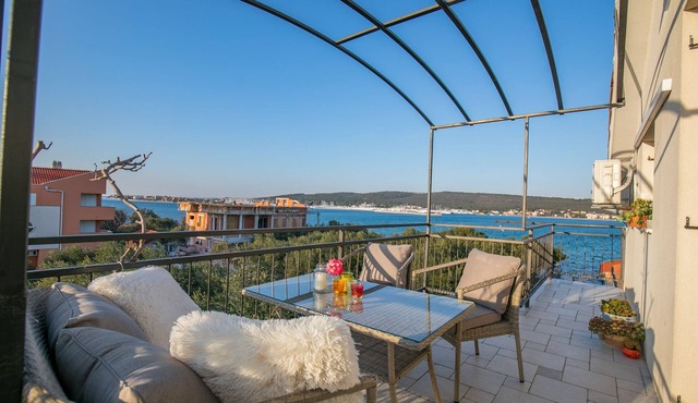 Two bedroom apartment near beach Sukošan, Zadar (A-10418-b) in Sukošan