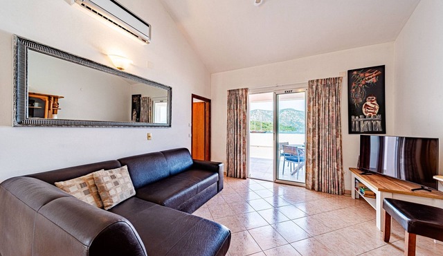 Two bedroom apartment near beach Kneža, Korčula (A-168-c)