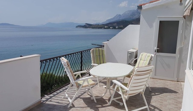 Two bedroom apartment near beach Tučepi, Makarska (A-2699-a)